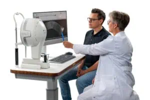 Pentacam® Cornea OCT avec Laser Monticelli et le docteur Jean christophe Pinelli 2
